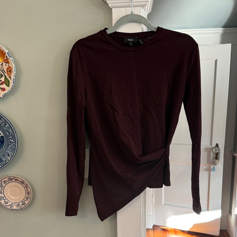Theory Women's Dark Maroon Long Sleeve Top